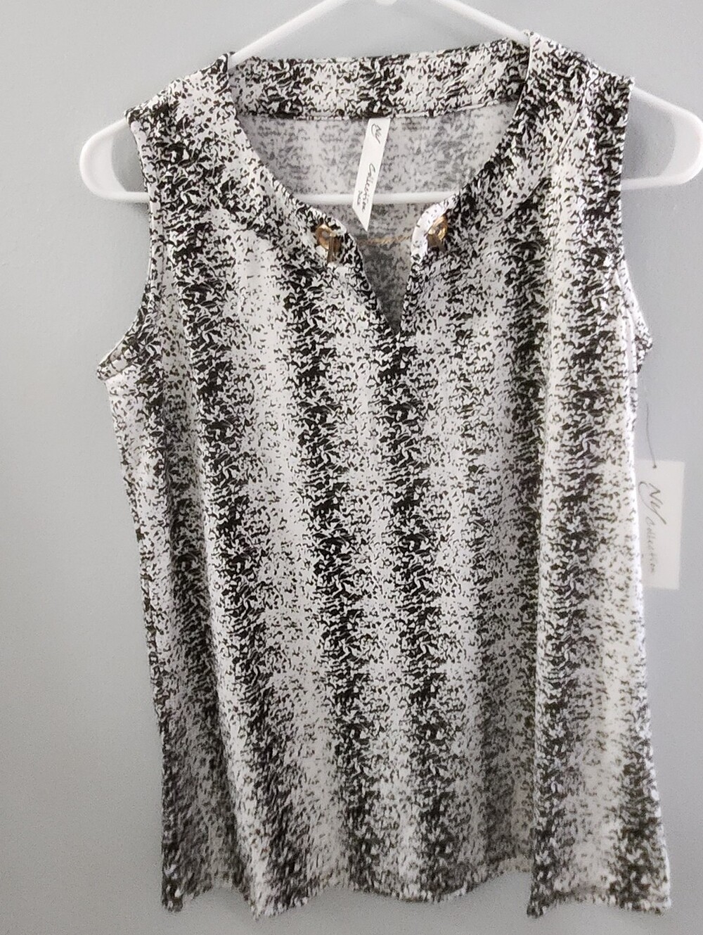 NWT NY Collection ♡ Sleeveless Black & White Patterned Top ♡ SMALL PETITE